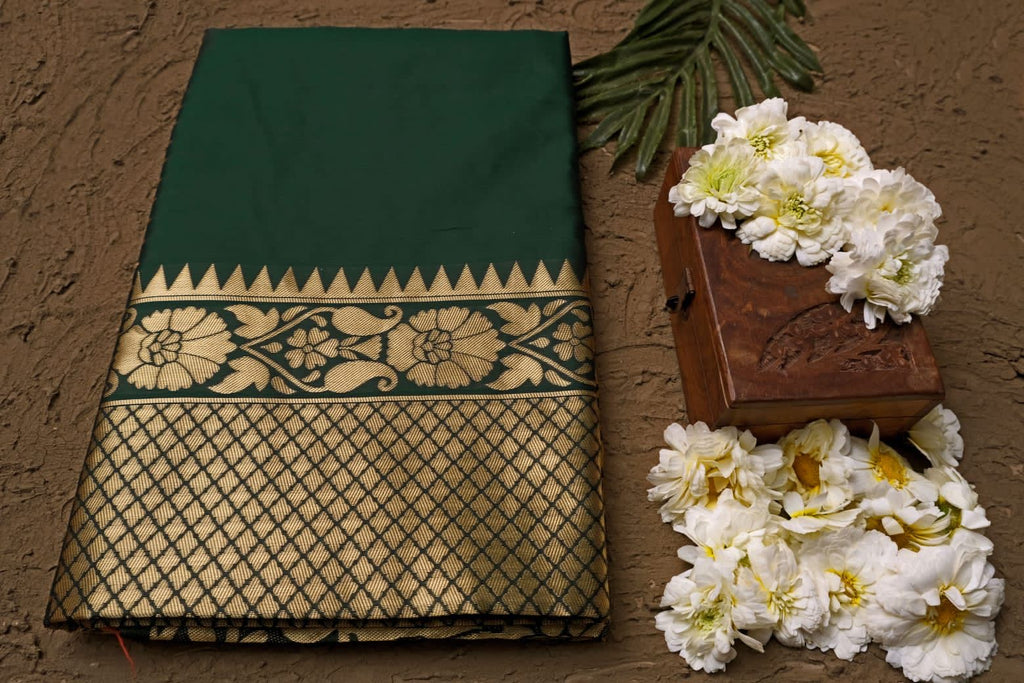 Regal Lichi Grace – Soft Lichi Silk Saree with Rich Pallu & All-Over Jacquard Work