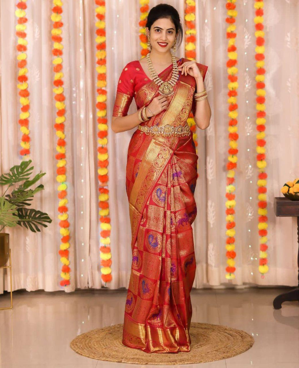 Lichi Silk Royal Grace Soft Lichi Silk Saree with Rich Pallu & Exclusive Jacquard Work