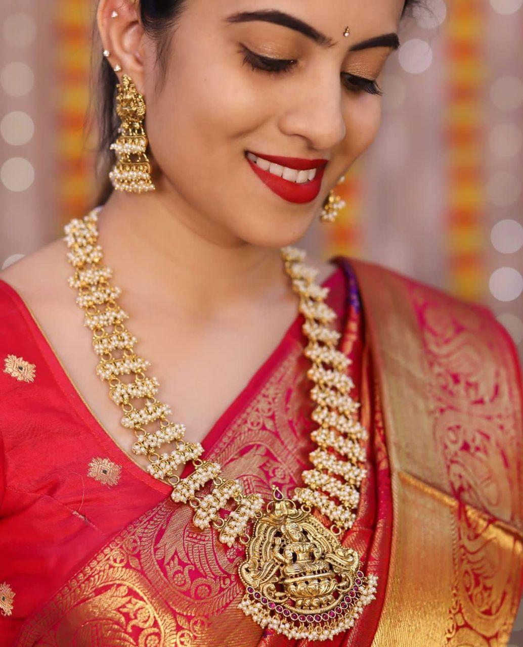 Lichi Silk Royal Grace Soft Lichi Silk Saree with Rich Pallu & Exclusive Jacquard Work