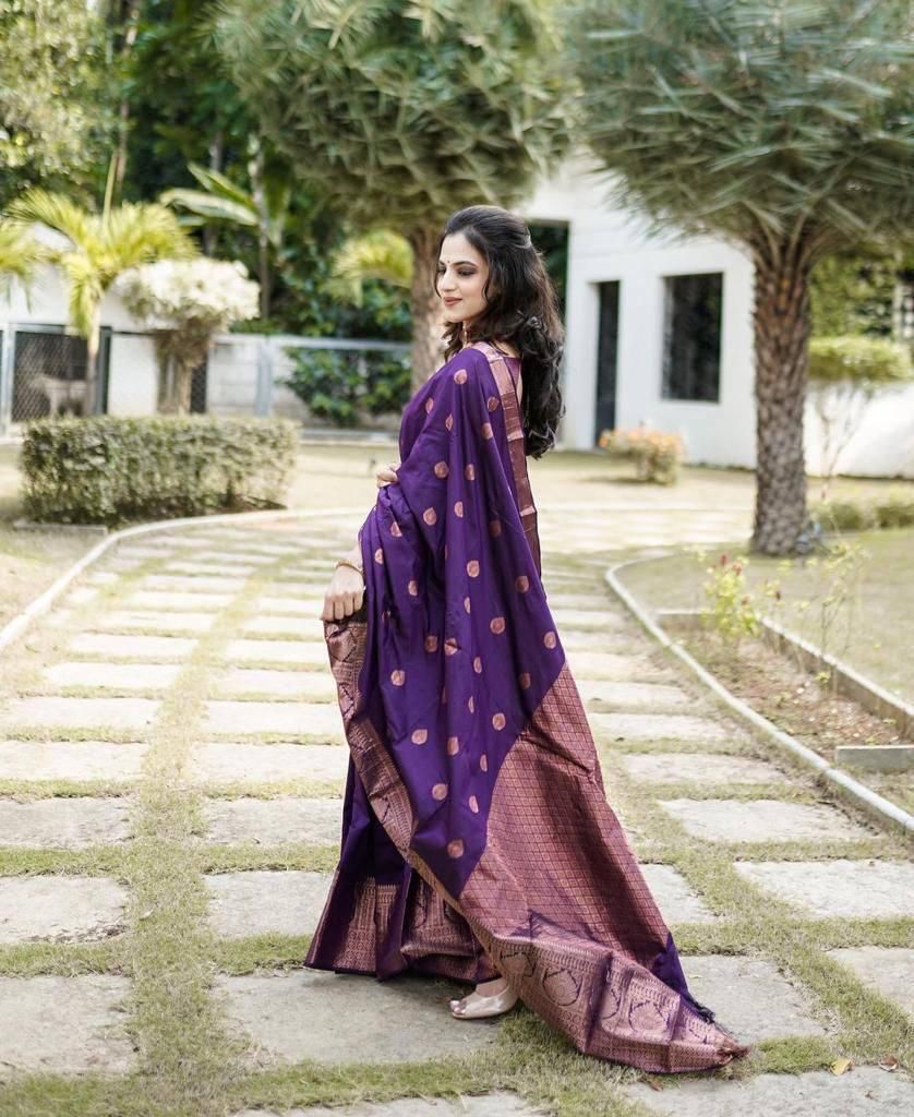 Lichi Silk Classic Elegance Soft Lichi Silk Saree with Rich Pallu & Jacquard Work