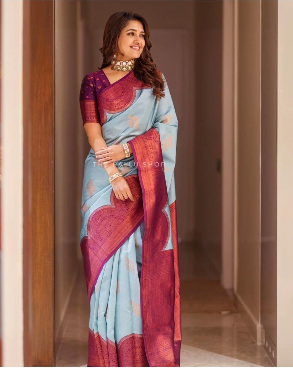 Lichi Silk Royal Charm  Soft Lichi Silk Saree with Rich Pallu & All-Over Jacquard Work