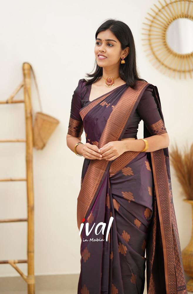 Lichi Silk Grace Soft Lichi Silk Saree with Rich Pallu & All-Over Jacquard Work