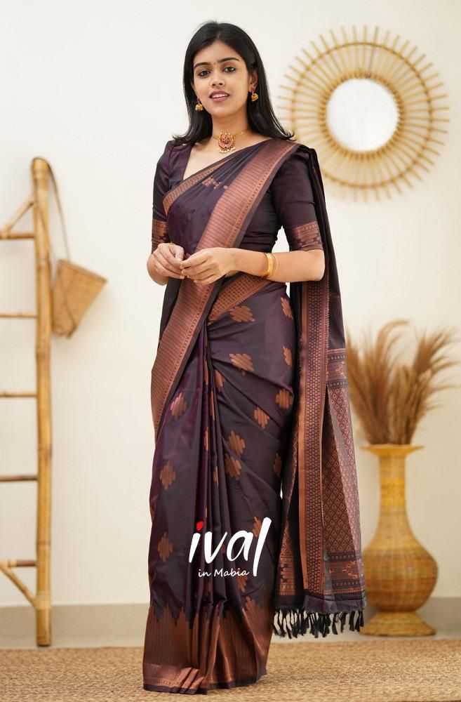 Lichi Silk Grace Soft Lichi Silk Saree with Rich Pallu & All-Over Jacquard Work