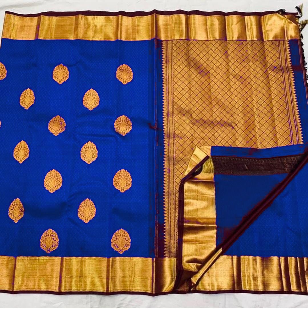 Lichi Silk Classic Grace Soft Lichi Silk Saree with Rich Pallu & All-Over Jacquard Work