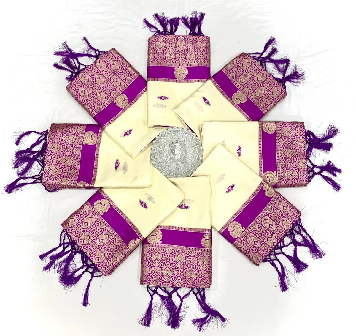 Soft Lichi Silk Saree with Rich Pallu & All-Over Jacquard Work and Running Border Blouse
