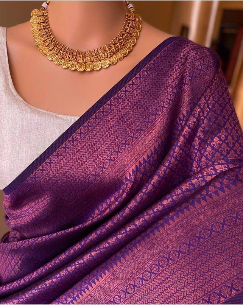 Lichi Silk Classic Charm Soft Lichi Silk Saree with Rich Pallu & Jacquard Work