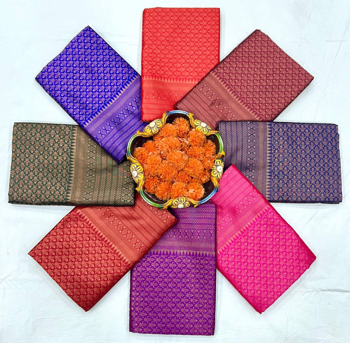 Lichi Silk Classic Charm Soft Lichi Silk Saree with Rich Pallu & Jacquard Work