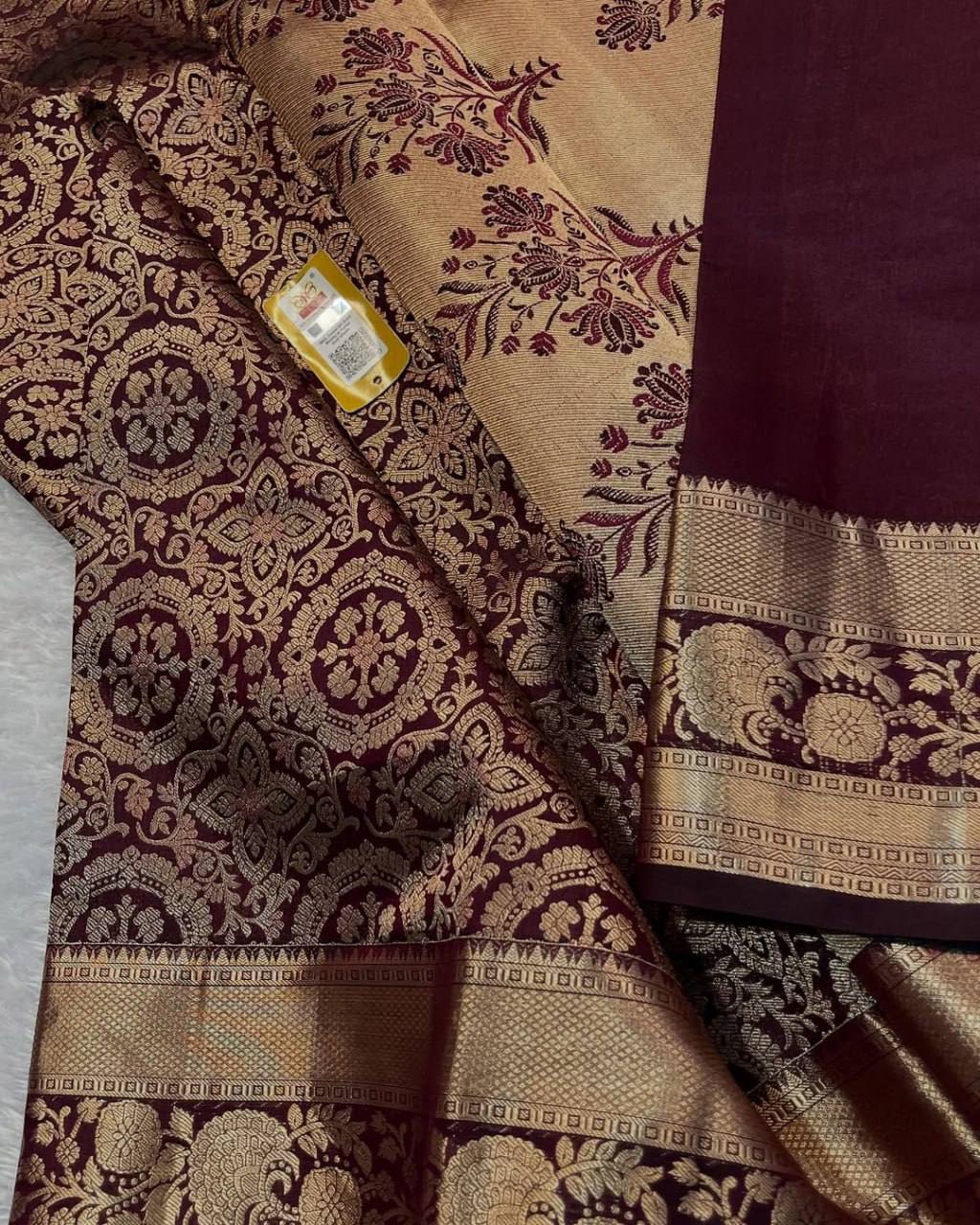 Lichi Silk Jacquard Saree with Elegant Rich Pallu & Designer Border Blouse