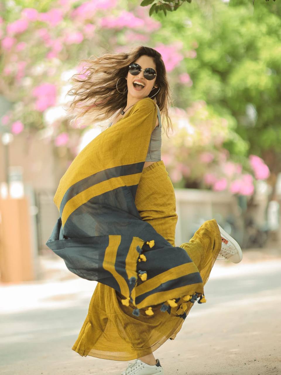 Charming Soft Lilan Cotton Saree with Rich Pallu &amp; Heavy Zhalar