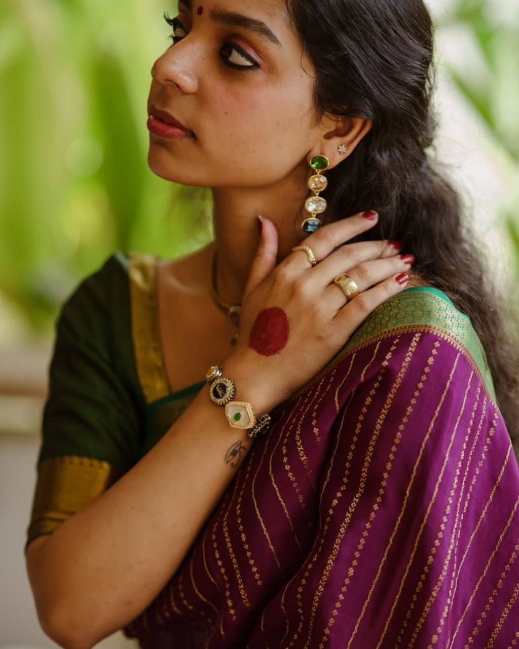 Exquisite Soft Lichi Silk Saree with Woven Jacquard Beauty & Rich Pallu