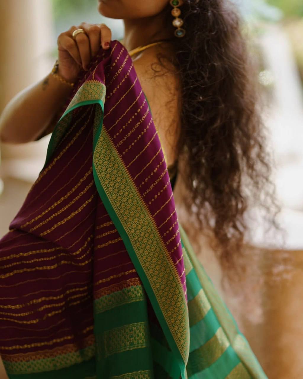 Exquisite Soft Lichi Silk Saree with Woven Jacquard Beauty & Rich Pallu