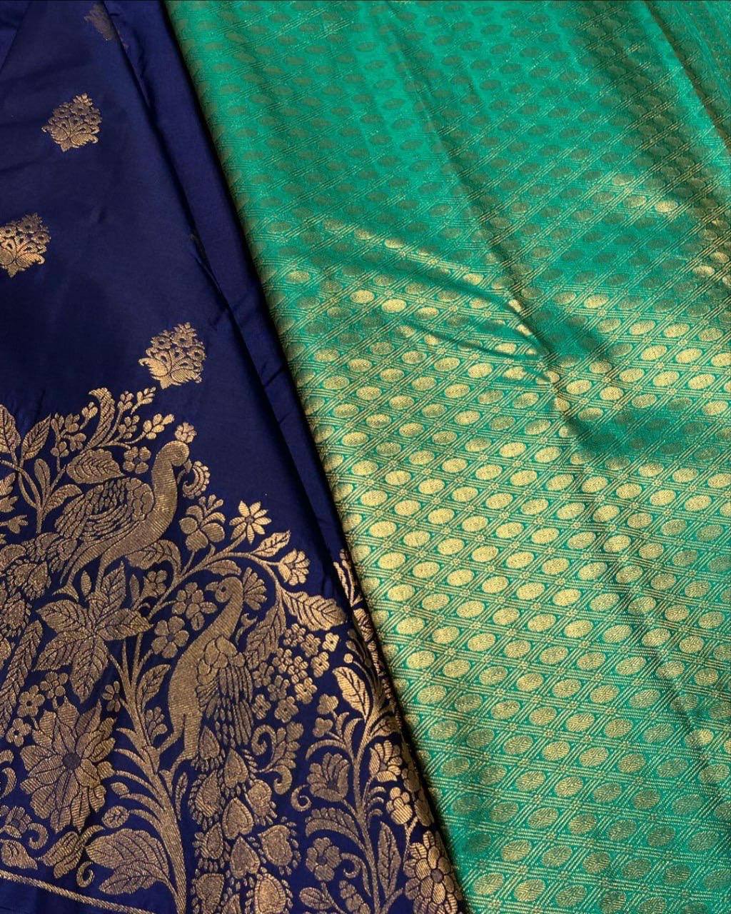 Elegant Soft Lichi Silk Saree with Regal Jacquard Pattern & Rich Pallu