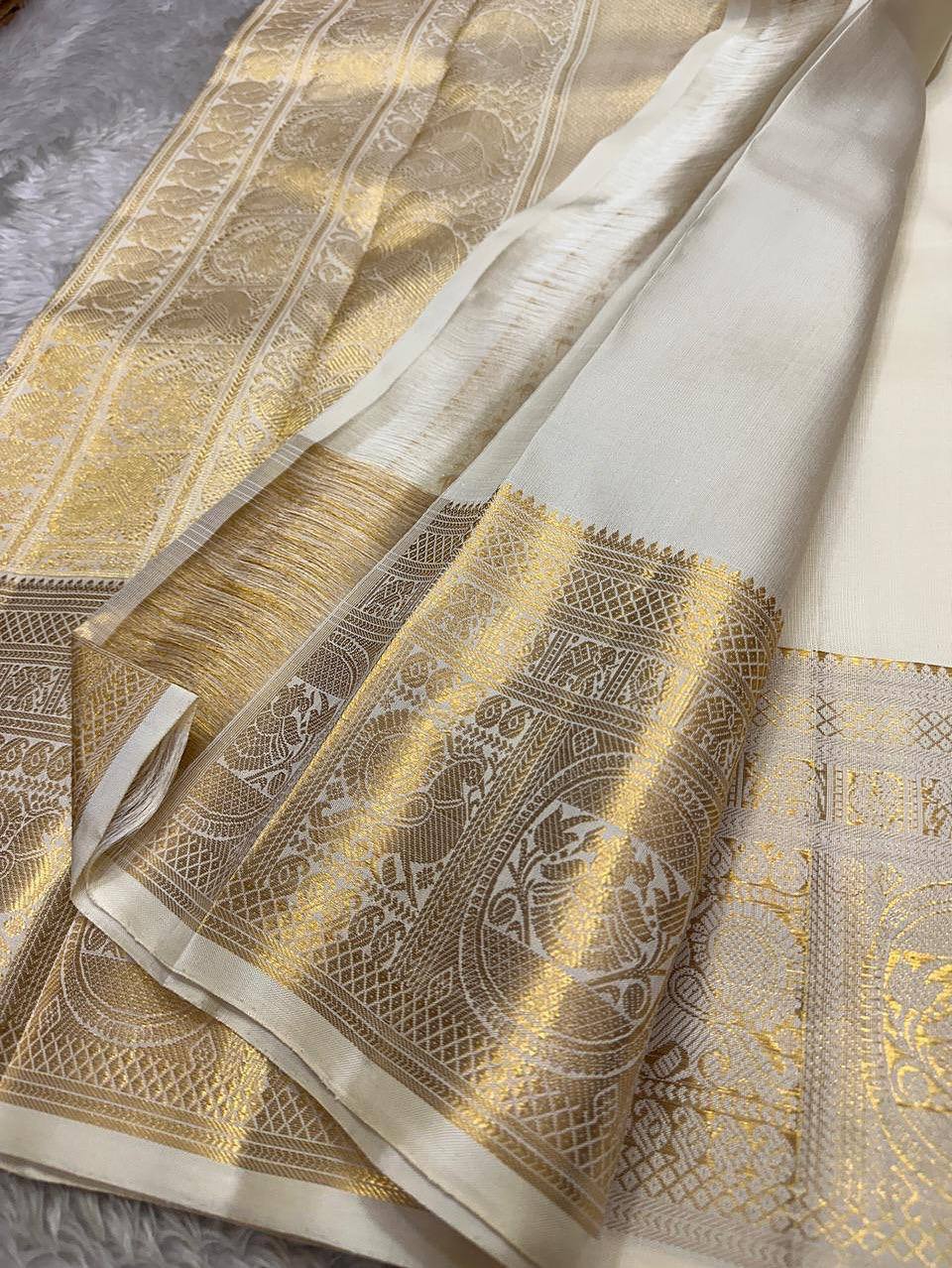 Classic Soft Lichi Silk Saree with All-Over Jacquard Elegance & Rich Pallu