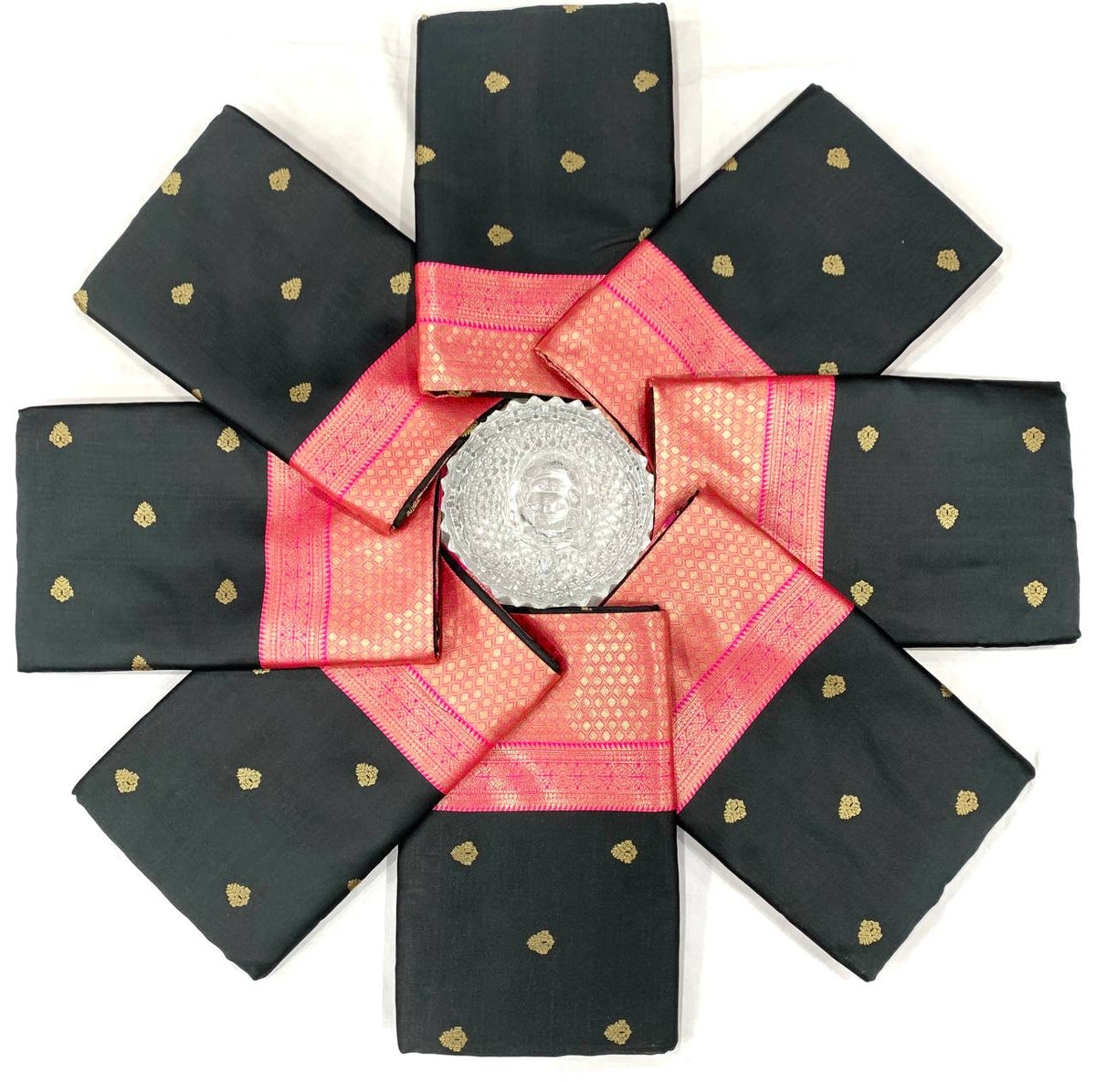 Luxury Soft Lichi Silk Saree with Exquisite Jacquard Work & Rich Pallu