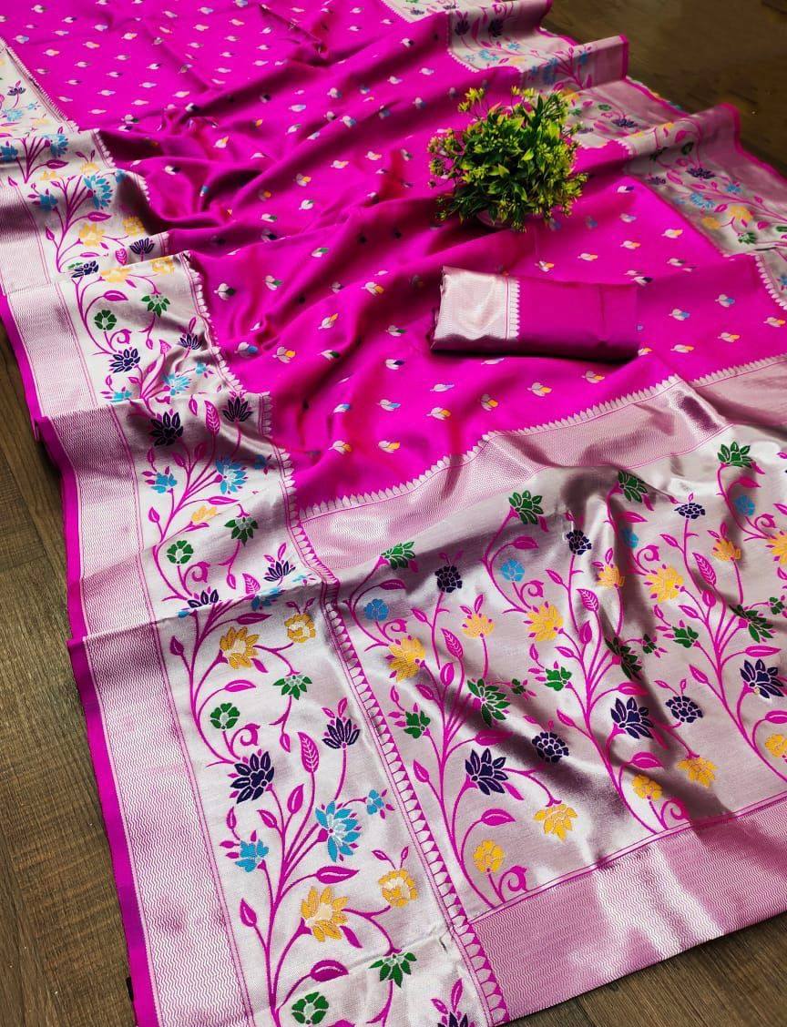 Elegant Soft Lichi Silk Saree with Jacquard Artistry & Statement Pallu