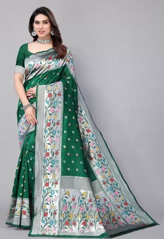 Elegant Soft Lichi Silk Saree with Jacquard Artistry & Statement Pallu