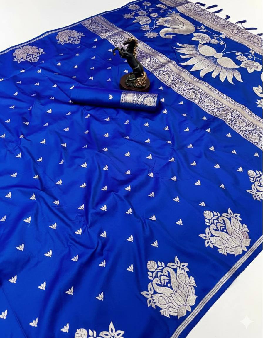 Banarasi Silk Saree with All-Over Jacquard Weave, Rich Pallu & Heavy Tassel Detailing