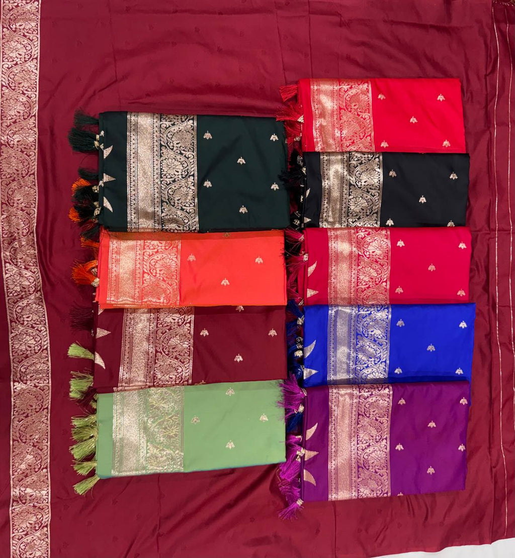 Banarasi Silk Saree with All-Over Jacquard Weave, Rich Pallu & Heavy Tassel Detailing