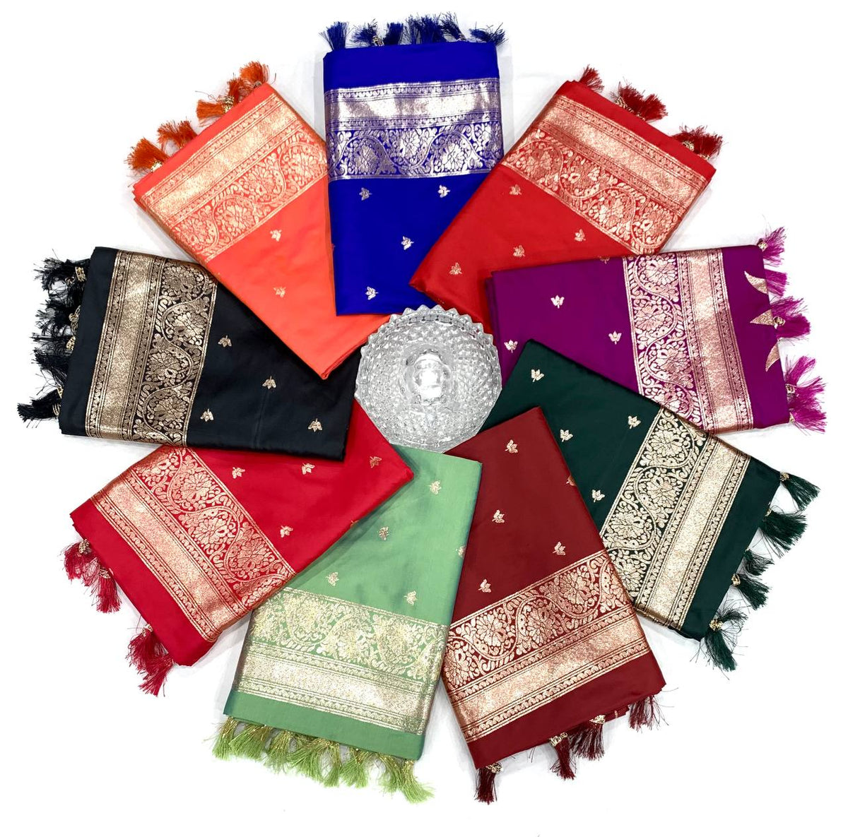 Banarasi Silk Saree with All-Over Jacquard Weave, Rich Pallu & Heavy Tassel Detailing