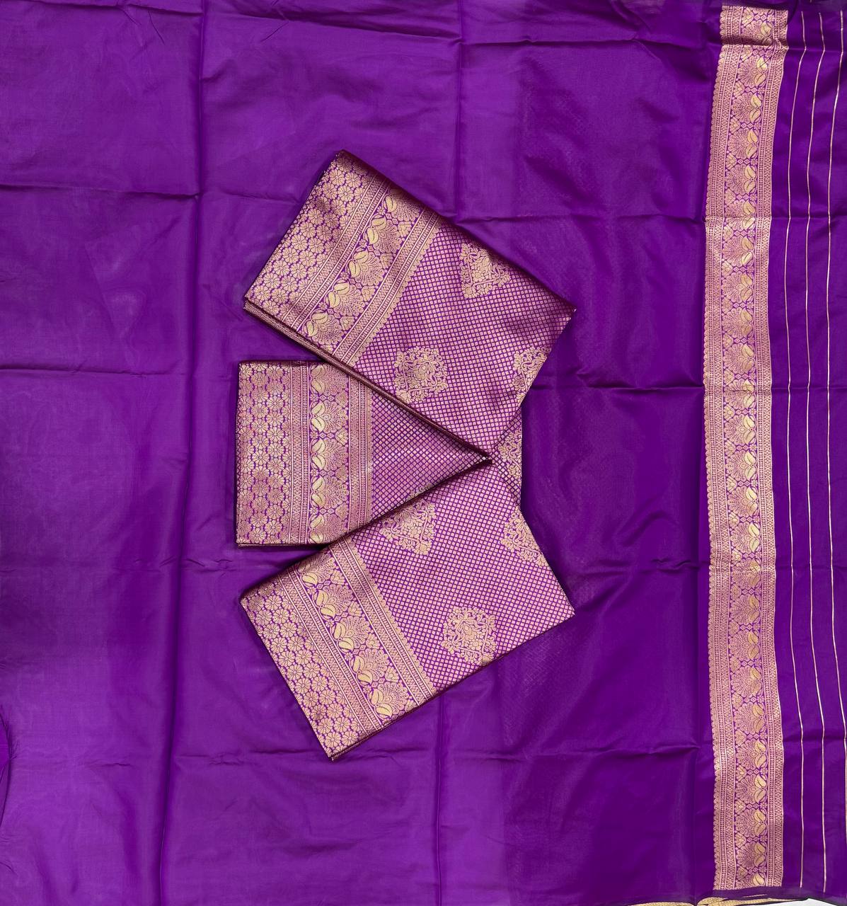 Classic Soft Lichi Silk Saree with Rich Pallu &amp; Jacquard Detailing