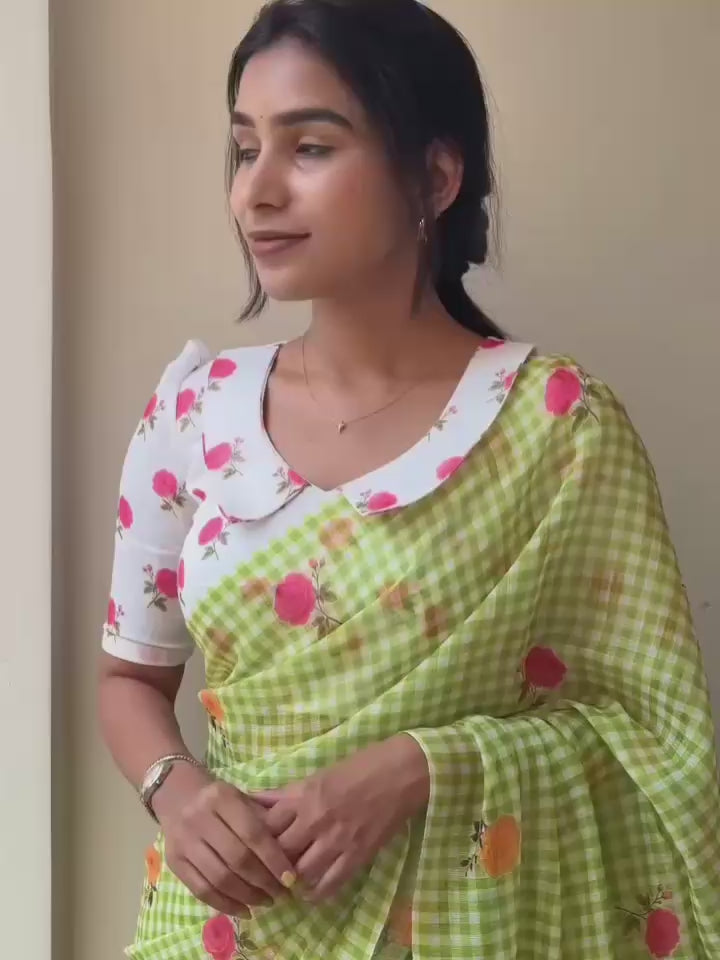 Classic Checkered Charm Linen Cotton Digital Printed Saree with Floral Printed Blouse