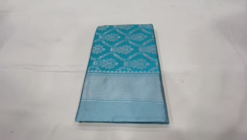 Royal Lichi Elegance – Premium Soft Lichi Silk Saree with Rich Pallu & Exclusive All-Over Jacquard Work