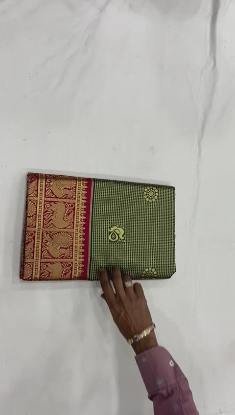 Regal Lichi Jacquard Soft Lichi Silk Saree with Rich Pallu & Exclusive Jacquard Border